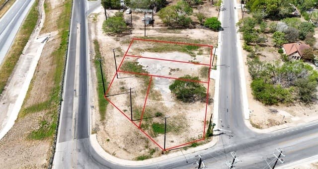 rental at 13407 LOT #1 Henze #1 in San Antonio, TX — photo 1