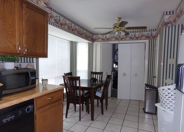 3-bedroom rental at 11427 Long Trail in San Antonio, TX — photo 5