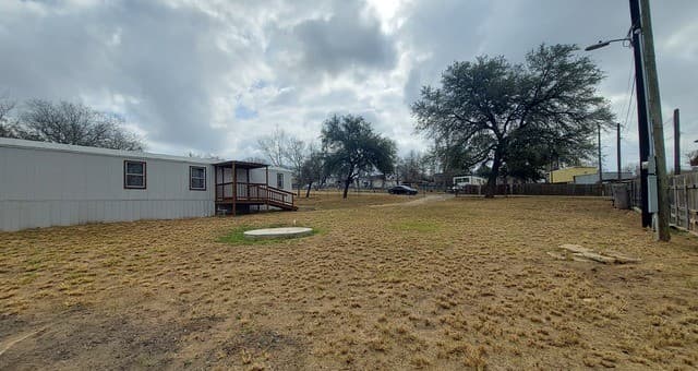 2-bedroom rental at 4325 Mountain Pass in Von Ormy, TX — photo 2