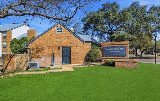 1-bedroom rental at 11311 Sir Winston Unit 111 in San Antonio, TX — photo 1