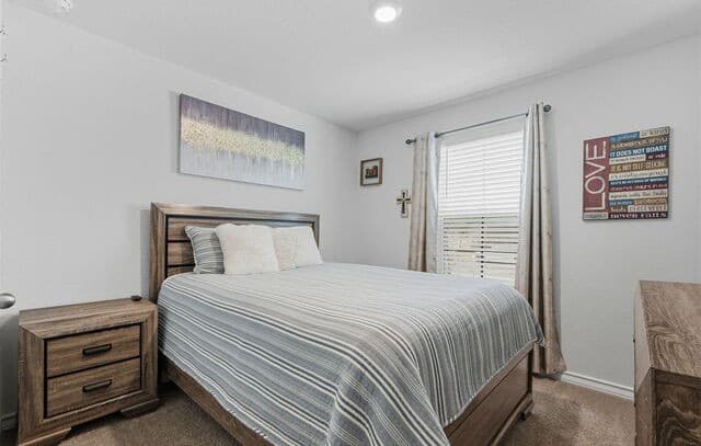 4-bedroom rental at 21258 Watercourse in San Antonio, TX — photo 5
