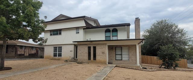 3-bedroom rental at 403 Indigo in San Antonio, TX — photo 3