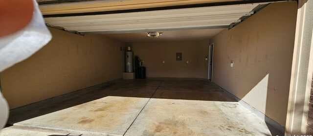4-bedroom rental at 8307 White Mulberry in San Antonio, TX — photo 3
