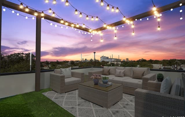 3-bedroom rental at 1021 S Hackberry Unit 201 in San Antonio, TX — photo 1