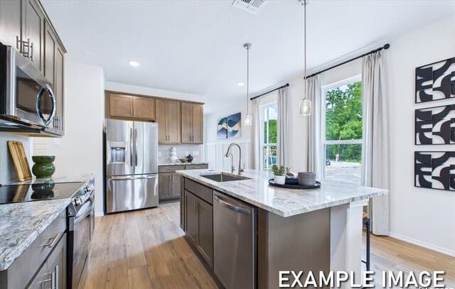 4-bedroom rental at 1018 West 1604 North Unit 309 in San Antonio, TX — photo 4