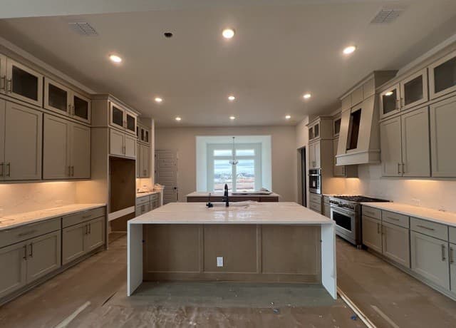 Home for sale at 206 Mesquite Trl in Boerne, TX — photo 5