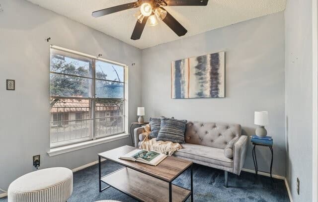 1-bedroom rental at 4119 Medical Unit E201 in San Antonio, TX — photo 1