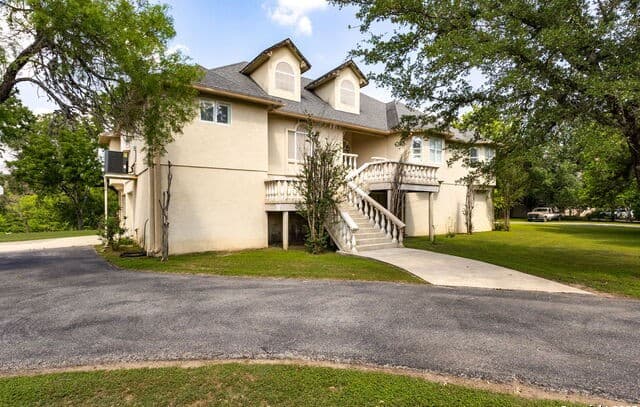 4-bedroom rental at 1434 Whispering Water in Spring Branch, TX — photo 1