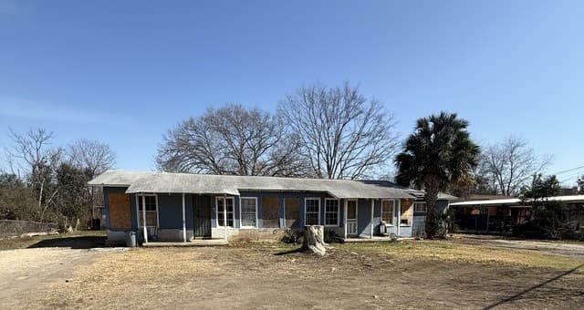3-bedroom rental at 312 Ligustrum in San Antonio, TX — photo 1