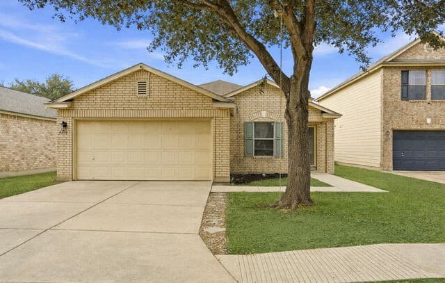 3-bedroom rental at 5018 Green Post in San Antonio, TX — photo 1