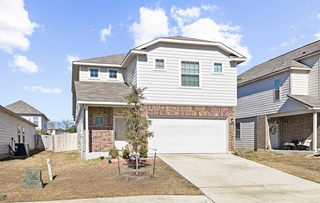 4-bedroom rental at 9419 Trap Rock in San Antonio, TX — photo 3
