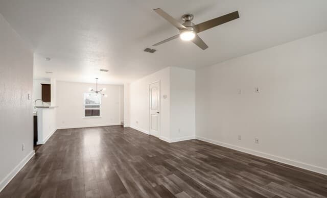 3-bedroom rental at 7322 Bowdre in San Antonio, TX — photo 2