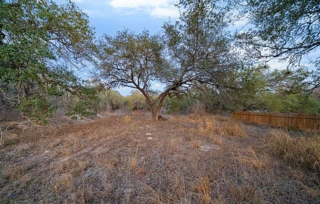 rental at 000 Copper Canyon in Elmendorf, TX — photo 3