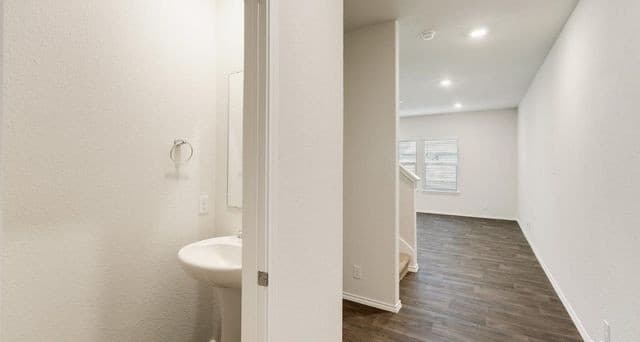 Home for sale at 10720 Criterion in San Antonio, TX — photo 4