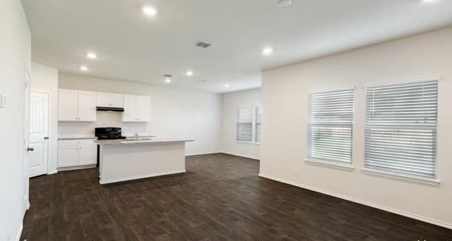 Home for sale at 10720 Criterion in San Antonio, TX — photo 5