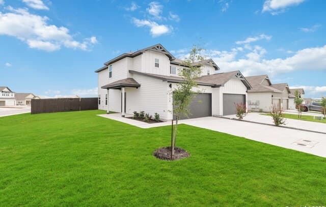 rental at 15526 Suess Hill in San Antonio, TX — photo 3