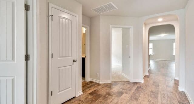 3-bedroom rental at 321 Singing Valley in Cibolo, TX — photo 3