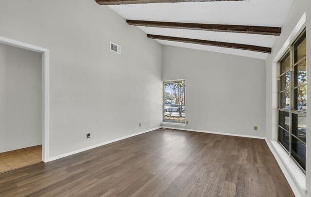 3-bedroom rental at 5606 Rolling Ridge in San Antonio, TX — photo 5