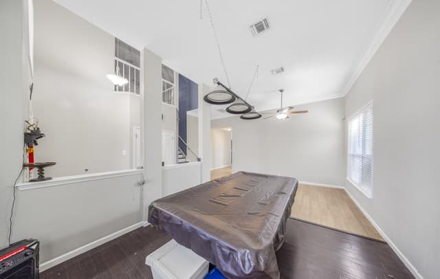 4-bedroom rental at 5127 Pine Lake in San Antonio, TX — photo 5