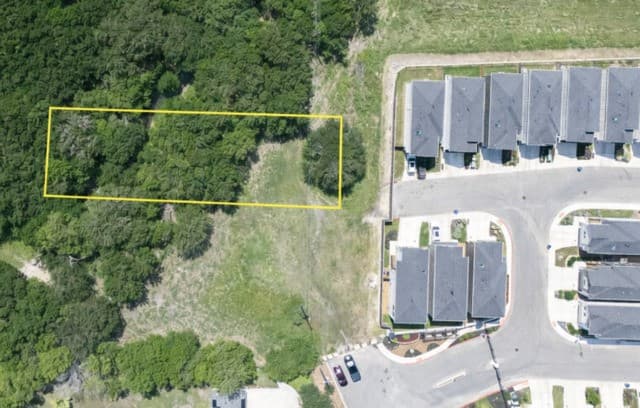 rental at TBD Oakland Rd in San Antonio, TX — photo 1