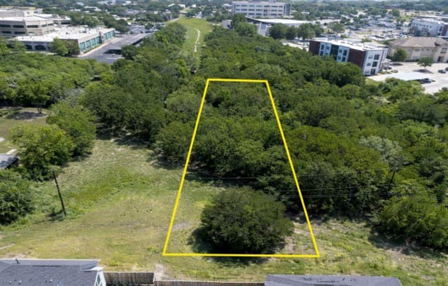 rental at TBD Oakland Rd in San Antonio, TX — photo 2