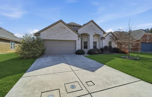 4-bedroom rental at 209 Ludwig in Boerne, TX — photo 4