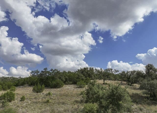rental at 11106 & 11110 Kendall Canyon in San Antonio, TX — photo 1