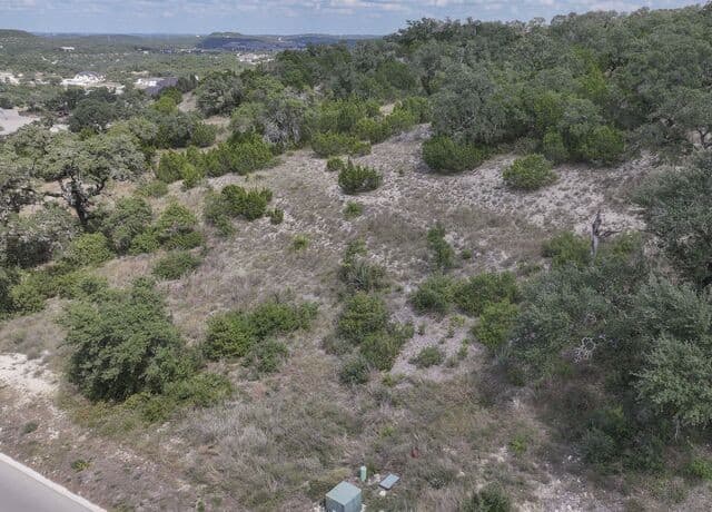 rental at 11106 & 11110 Kendall Canyon in San Antonio, TX — photo 2
