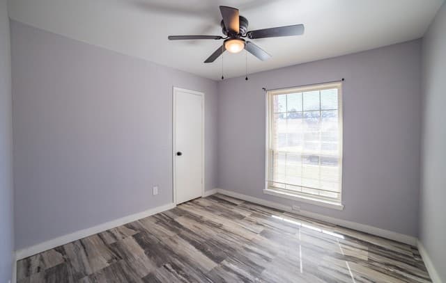 3-bedroom rental at 9519 Brook Green in San Antonio, TX — photo 5