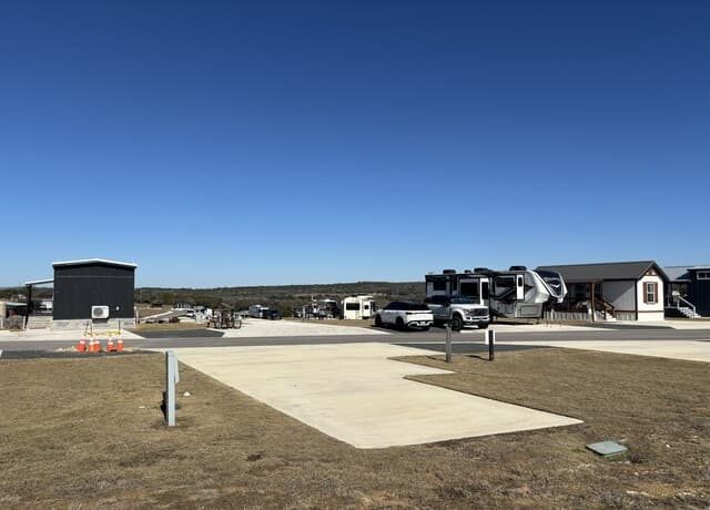 rental at 5386 Ranch Road 1376 #141 in Fredericksburg, TX — photo 4