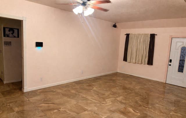 4-bedroom rental at 11334 Highcrest in San Antonio, TX — photo 3