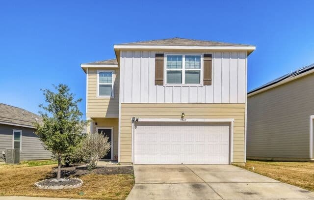 4-bedroom rental at 5247 Hickory Pl in San Antonio, TX — photo 1