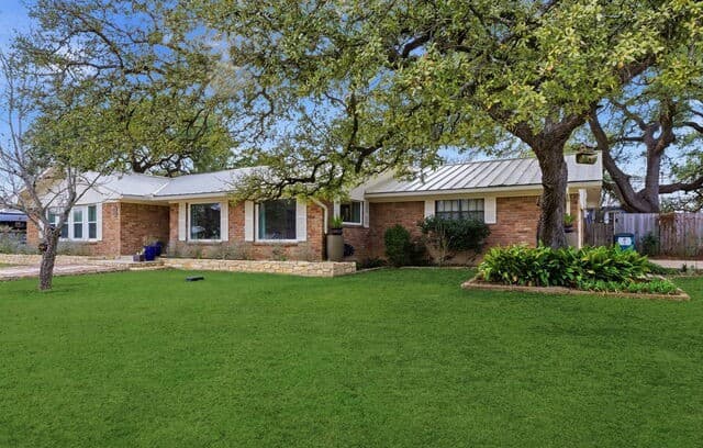 Home for sale at 819 Pecan St. in Blanco, TX — photo 3