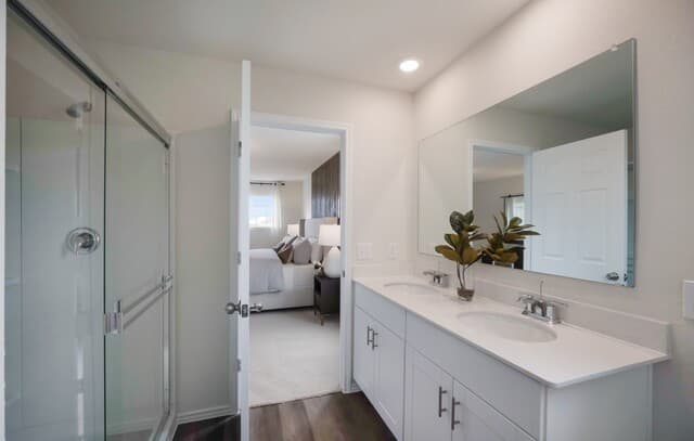 4-bedroom rental at 425 Raven Row in Marion, TX — photo 3