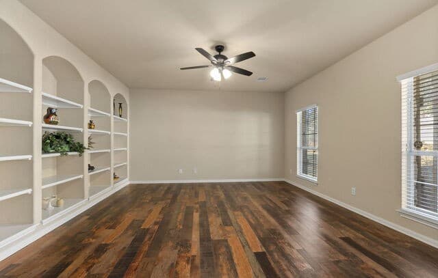 4-bedroom rental at 3322 Roan Valley in San Antonio, TX — photo 5