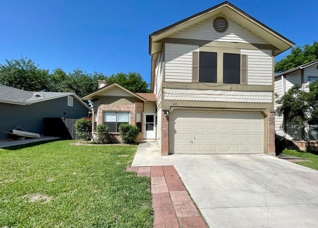 3-bedroom rental at 6111 Quail Feather Ln in San Antonio, TX — photo 2