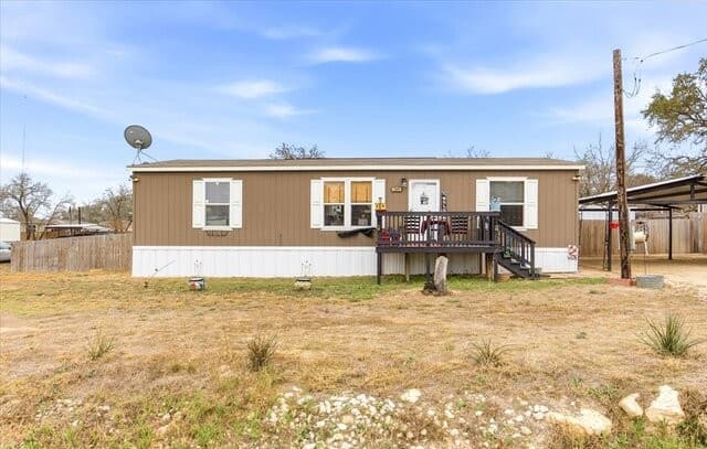 3-bedroom rental at 101 Rocky Ridge in Poteet, TX — photo 1
