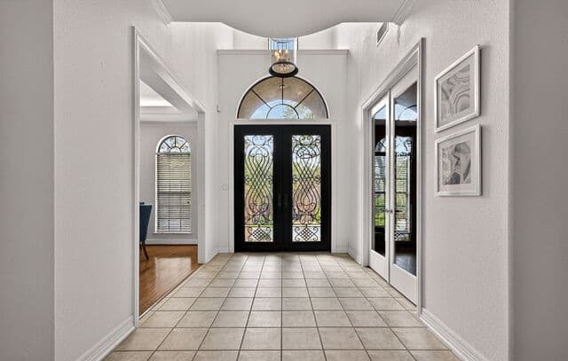 3-bedroom rental at 12 Inwood Terrace in San Antonio, TX — photo 5