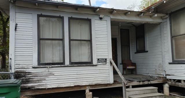 3-bedroom rental at 309 Willow in San Antonio, TX — photo 3