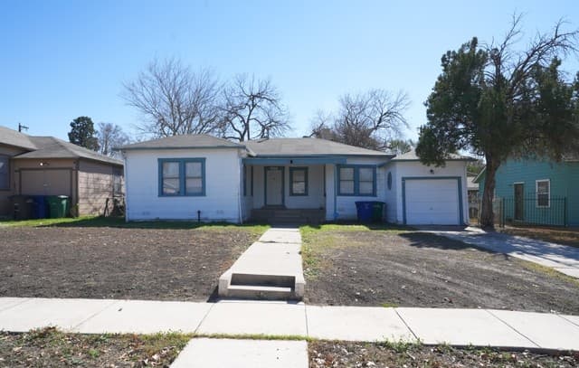 3-bedroom rental at 2643 Waleetka in San Antonio, TX — photo 1