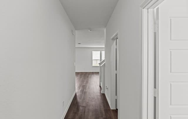 4-bedroom rental at 11909 Remuda Canyon in San Antonio, TX — photo 2