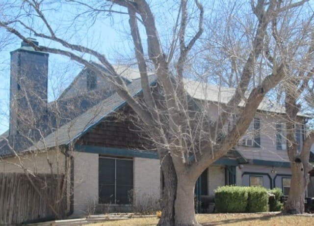 3-bedroom rental at 5928 Hidden Peak ST in San Antonio, TX — photo 2