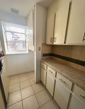 2-bedroom rental at 11815 Vance Jackson Unit 3107 in San Antonio, TX — photo 4