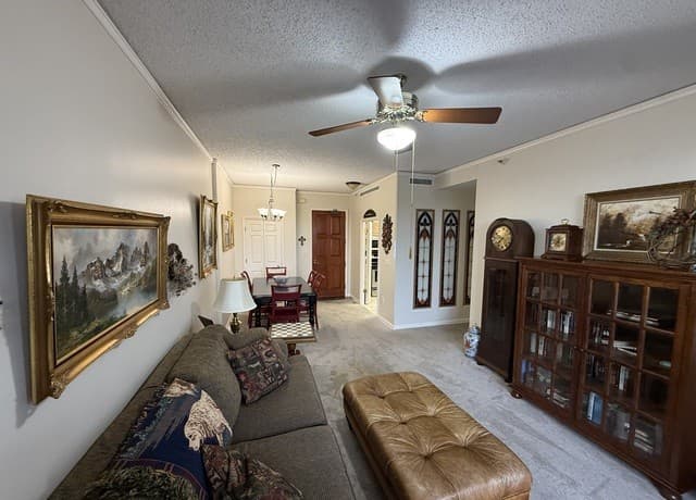 2-bedroom rental at 1 Towers Park Unit 302 in San Antonio, TX — photo 4