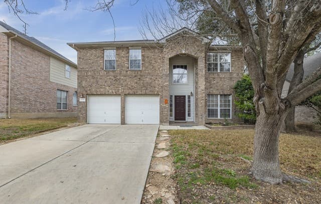 3-bedroom rental at 15042 Stonetower in San Antonio, TX — photo 1