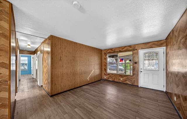 3-bedroom rental at 155 Seacomber Pl in San Antonio, TX — photo 5