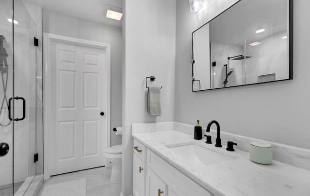 3-bedroom rental at 2703 Bluff Crossing in San Antonio, TX — photo 4