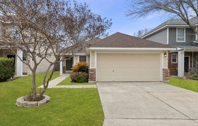 3-bedroom rental at 714 Sycamore Moon in San Antonio, TX — photo 2