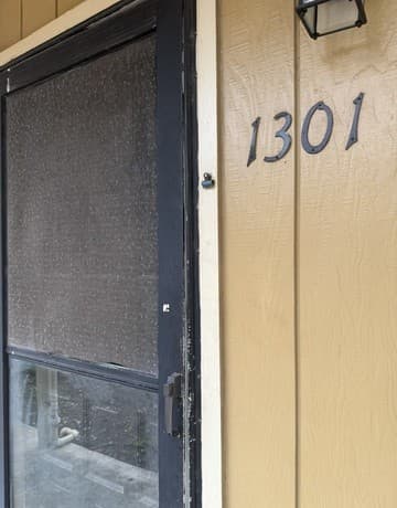 1-bedroom rental at 923 Vance Jackson Unit 1301 in San Antonio, TX — photo 2