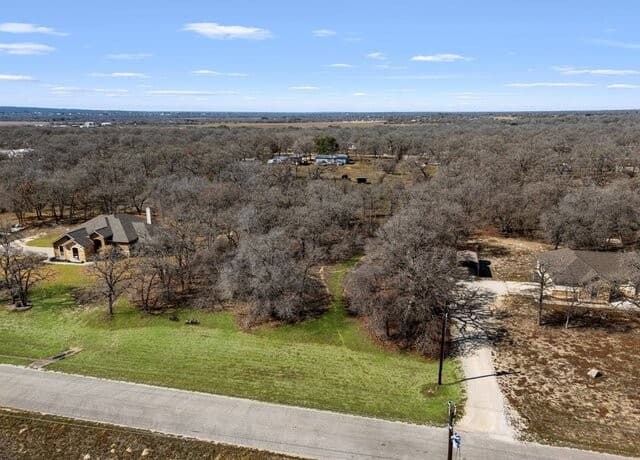 Home for sale at 201 Sendera Crossing in La Vernia, TX — photo 3